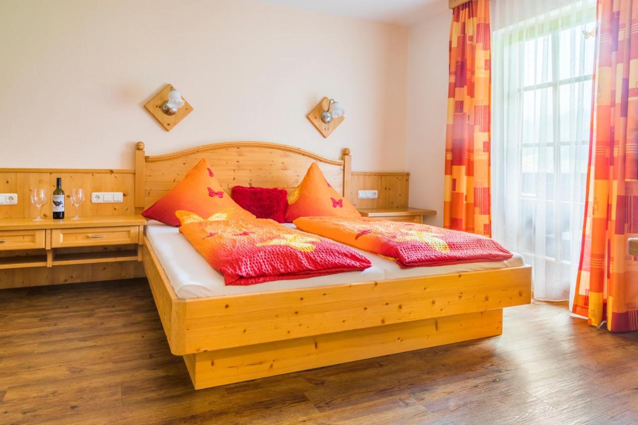 Matzhof Apartment Леоганг Екстериор снимка