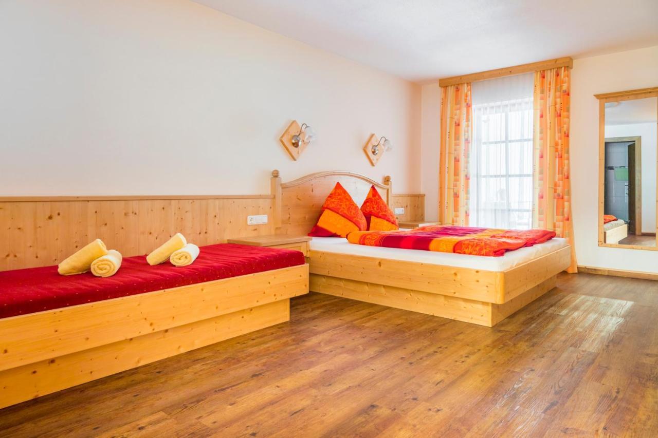 Matzhof Apartment Леоганг Екстериор снимка